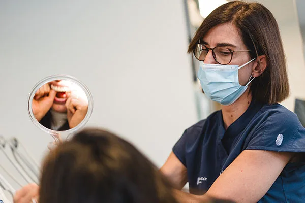 Clínica Friedländer Barcelona • Periodoncia