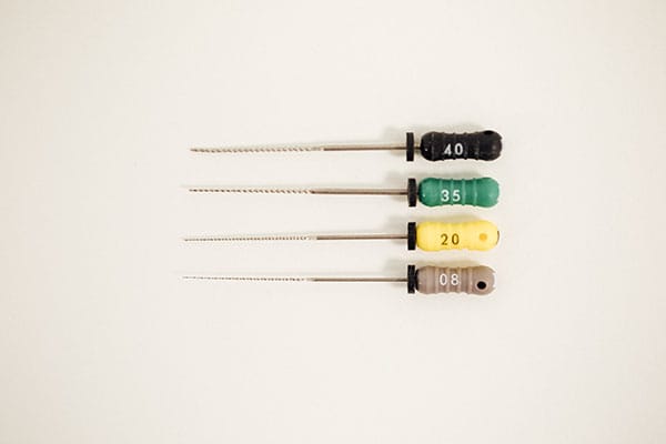 Endodoncia en Barcelona - Caries profunda