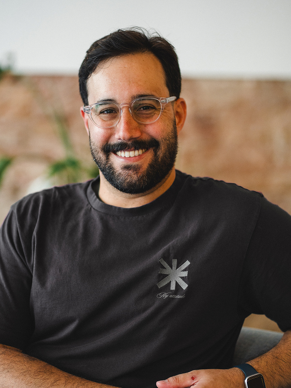 Clínica Friedländer Barcelona • Equipo • Dr. Andrés De La Nuez